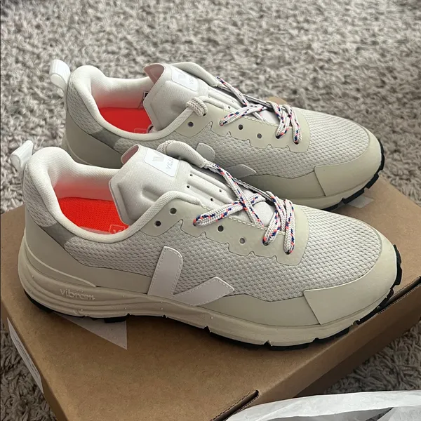 Veja Dekkan Alveomesh Sneakers in Natural White, Size 36, NEW in Box - Image 7
