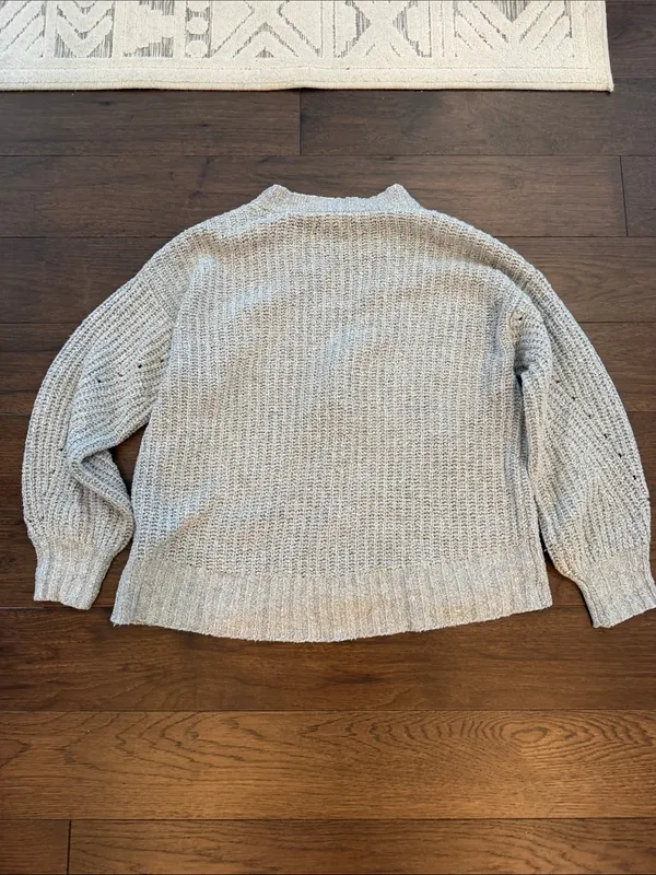 American Eagle Outfitters Light Gray Cropped Cardigan Size Small - C33-044 - Image 7