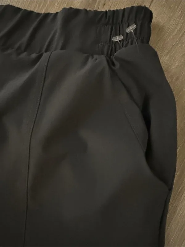 Fabletics Downtown Wide-Leg Pull-On Pants in Dark Charcoal - Image 6