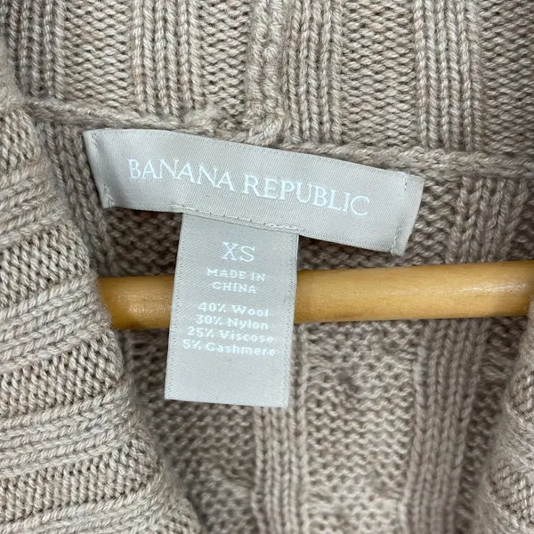 Banana Republic Women's XS Tan Cable Knit‎ Cowl Neck Wool Cashmere Sweater Cozy - Image 3