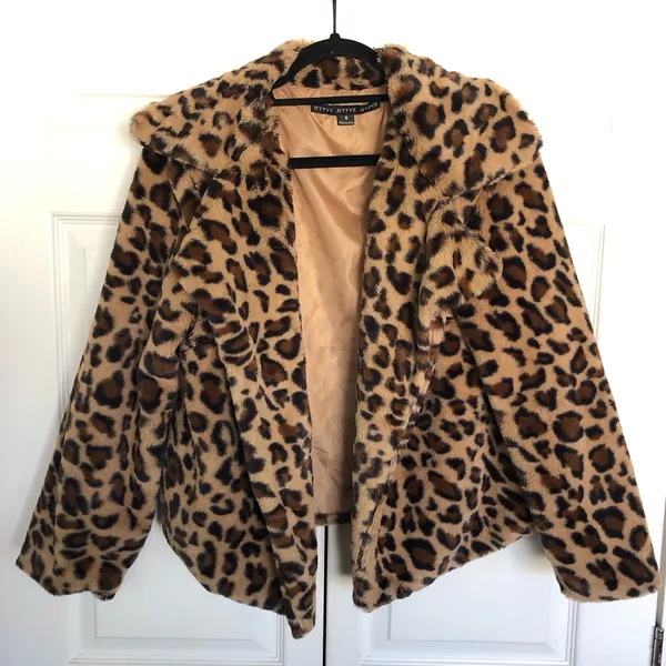 HYFVE Leopard Faux Fur Jacket Size S - Image 2