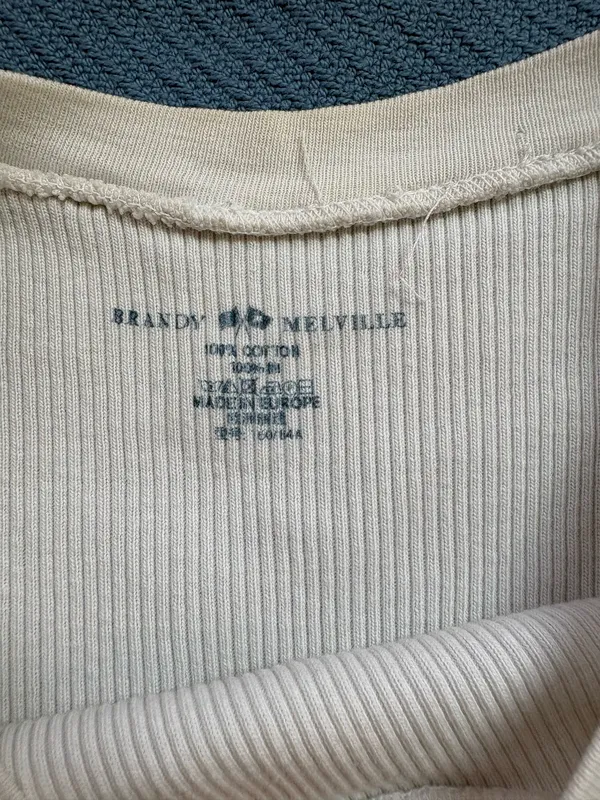 Brandy Melville Long Sleeve - Image 2