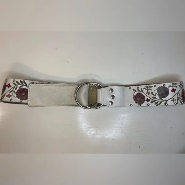 Calvin Klein‎ Y2K Boho Floral Embroidered White Genuine Leather Belt Size M - Image 4