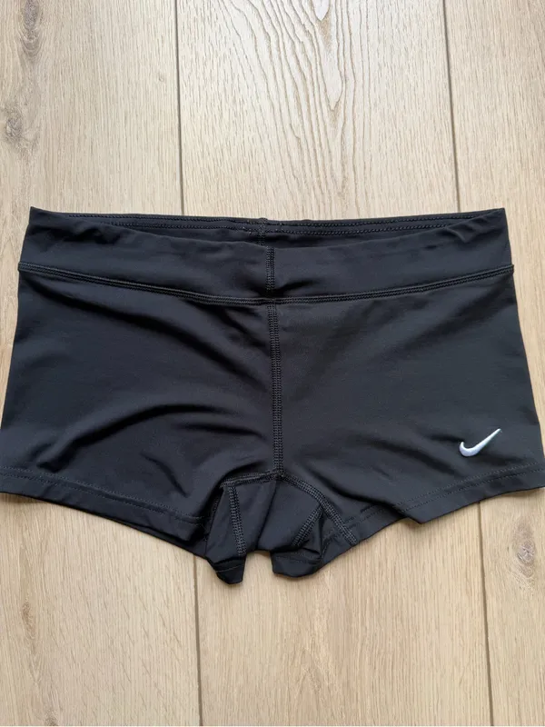 Nike Women’s Black Performance Volleyball Spandex Shorts with Swoosh Medium - Image 5
