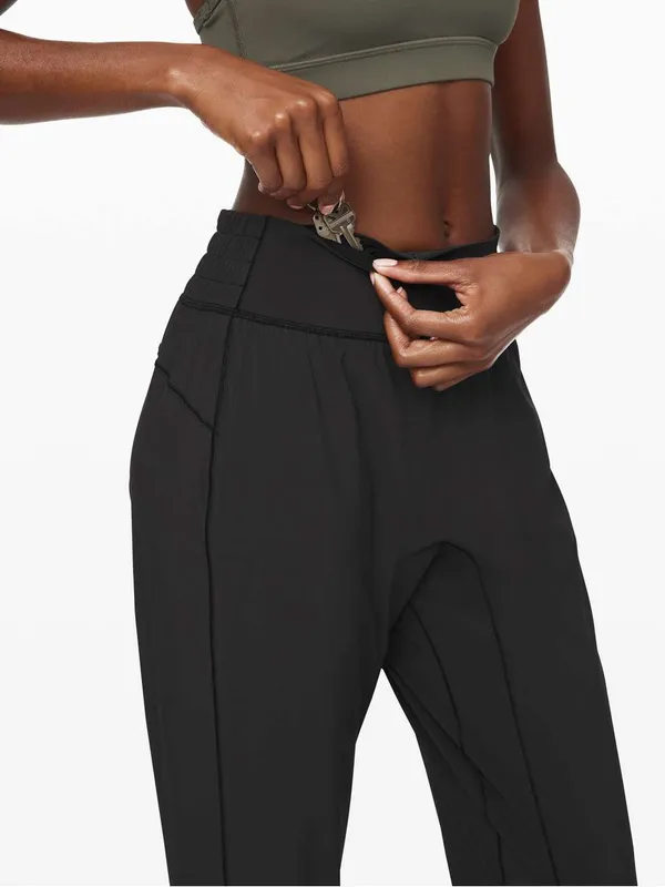 Lululemon Sun Setter Jogger *28"
Black - Image 8