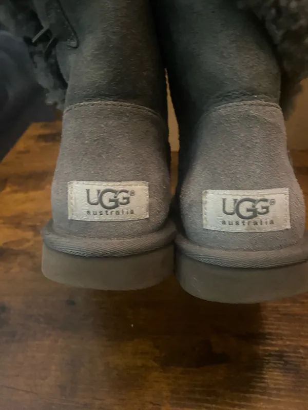 UGG Leather Women's Suede Boots Size 6 - Image 7