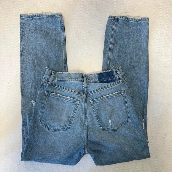 Abercrombie and Fitch 90s Distressed Straight Ultra High Rise Jeans - Image 2