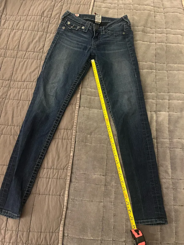 Mid rise true religion skinny jeans - Image 5