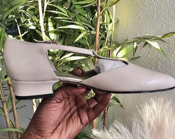 Ros Hommerson VTG Cream beige white t-strap ballet flats mary jane whimsy whimsical #fairycore #balletcore #preppy #schoolgirl 100% Genuine leather Great for a whimsical fairy aesthetic / preppy school girl / office siren core - Image 3