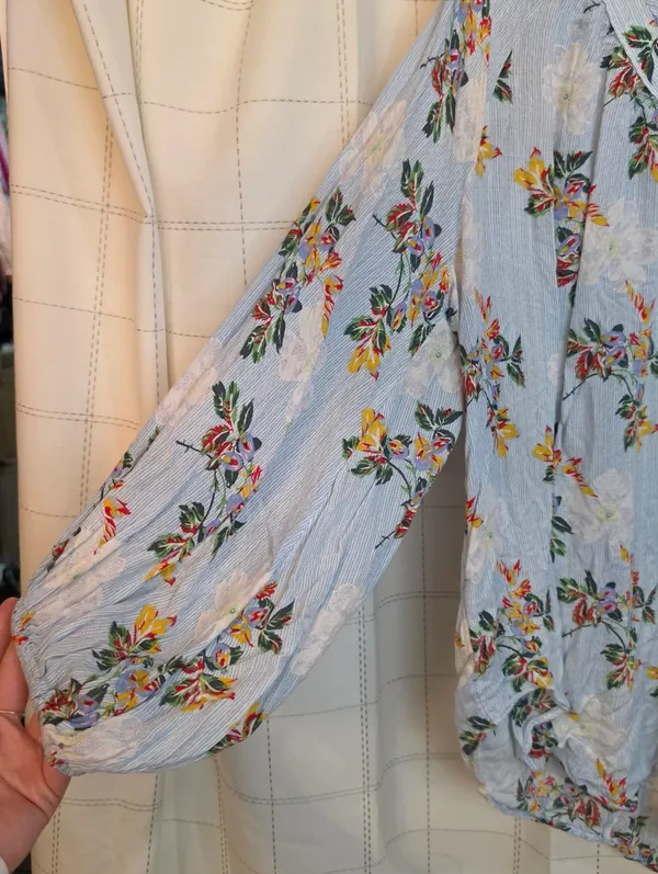 Anthropologie Maeve Floral Circle Top - Image 3