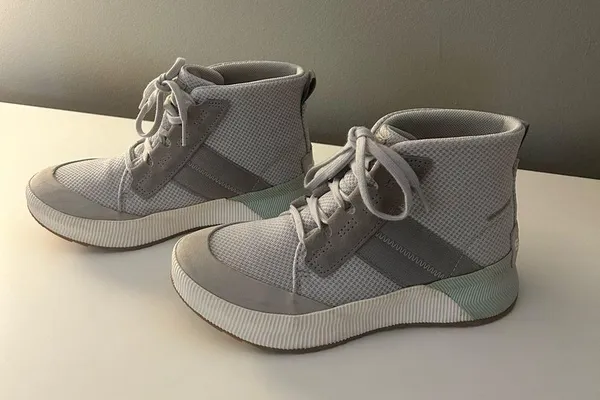 Sorel Green and Gray High-Top Sneakers - Image 2