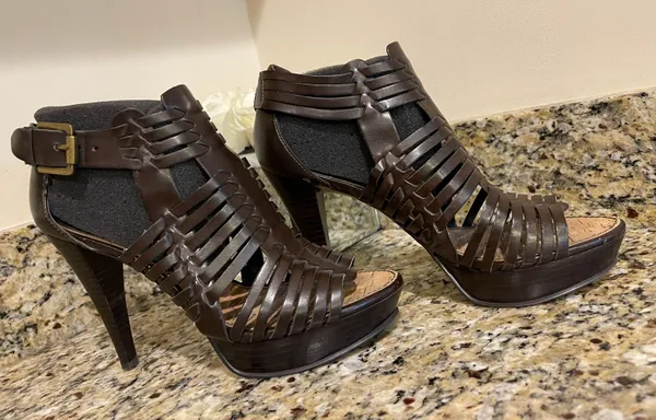 Heels - Image 2