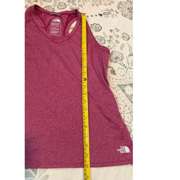 The North Face Heathered Pink Racerback Activewear Tank Top EUC Size M - Image 3