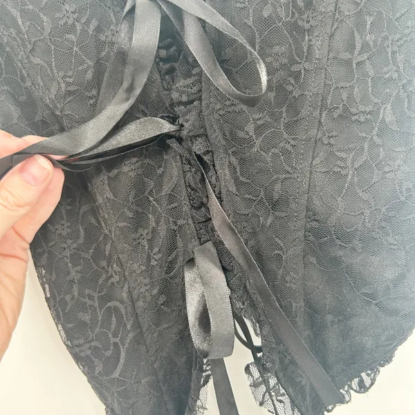Mixed Threads Womens Y2K Black Lace Tie Front‎ Corset Going Out Top Bustier XS - Image 3