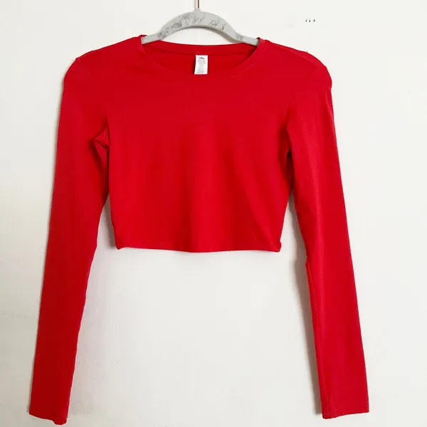 Alo Yoga Alosoft Crop Finesse Long Sleeve Bright Red XXS - Image 2