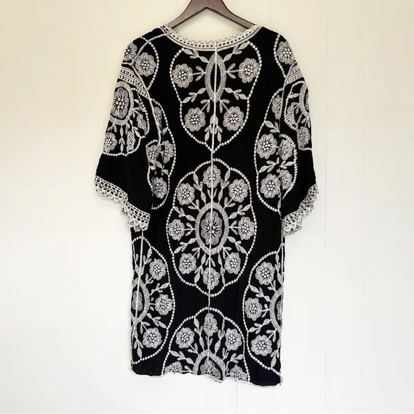 PEACH LOVE CALIFORNIA Embroidered Kimono S/M - Image 3