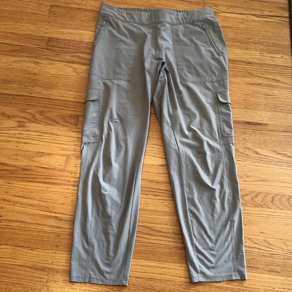 Athleta Khaki Straight Leg Cargo Pants, 16 Tall - Image 5