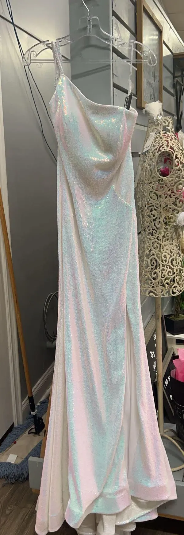 Prom dress White Size 8 - Image 4
