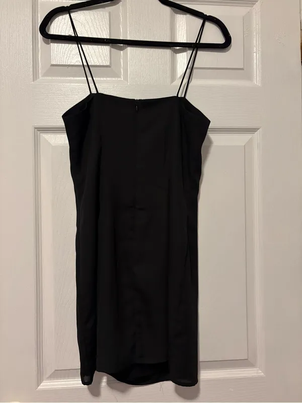Superdown Revolve Syrus Slit Mini Dress Black Size M Ruched - Image 5