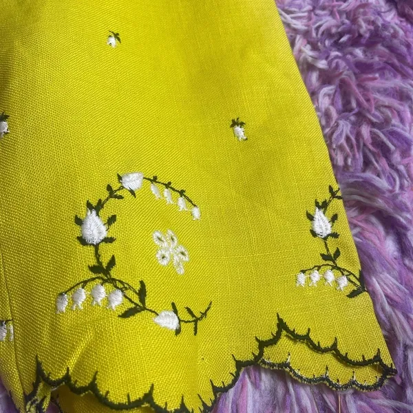 Saks 5th Avenue Vintage Embroidered Yellow Dress - Image 8