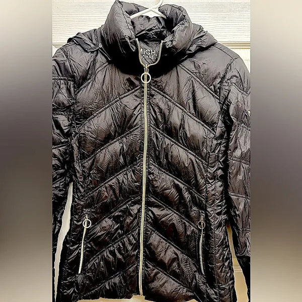 Woman’s Michael Kors winter jacket - Image 5
