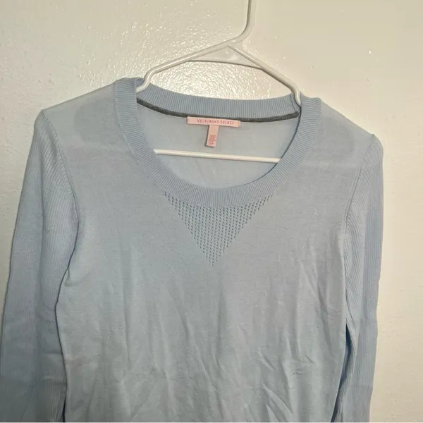 Victoria's‎ Secret Women's Size Small Crewneck Sweater Light Blue Semi-Sheer - Image 2