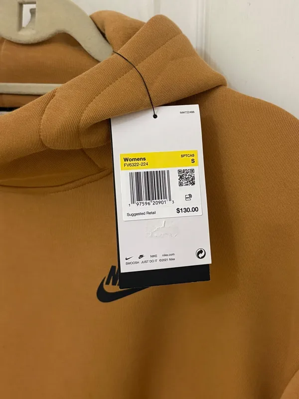 NWT!! Nike Sportswear Tech Fleece Oversized Hoodie in Flax with Black Details - Image 8