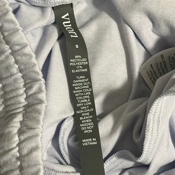 Vuori Performance Jogger Size Small - Image 4