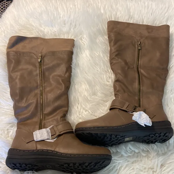 Dream Paris Beautiful Women’s Boots Brand New size 10 - Image 13