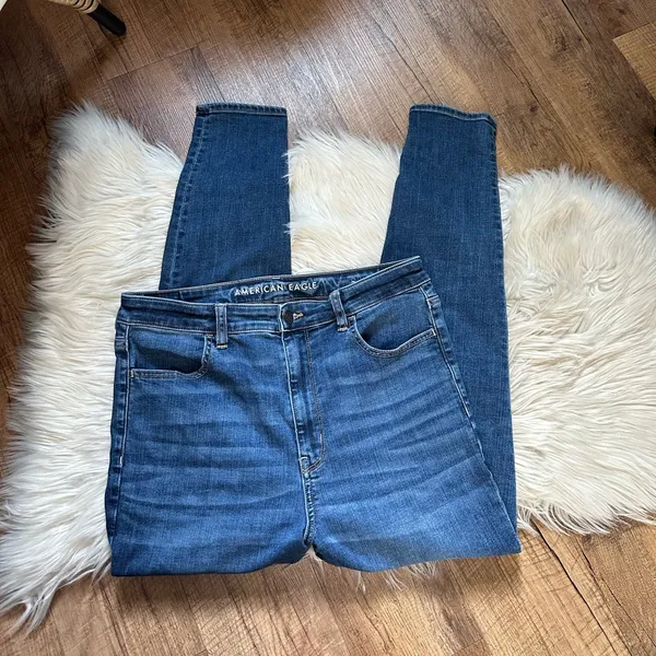 AMERICAN EAGLE Highest Rise Jegging - Image 3