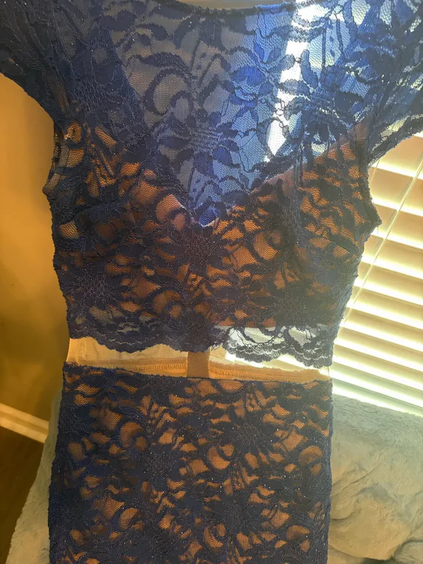 B Darlin Formal Dress - Image 4