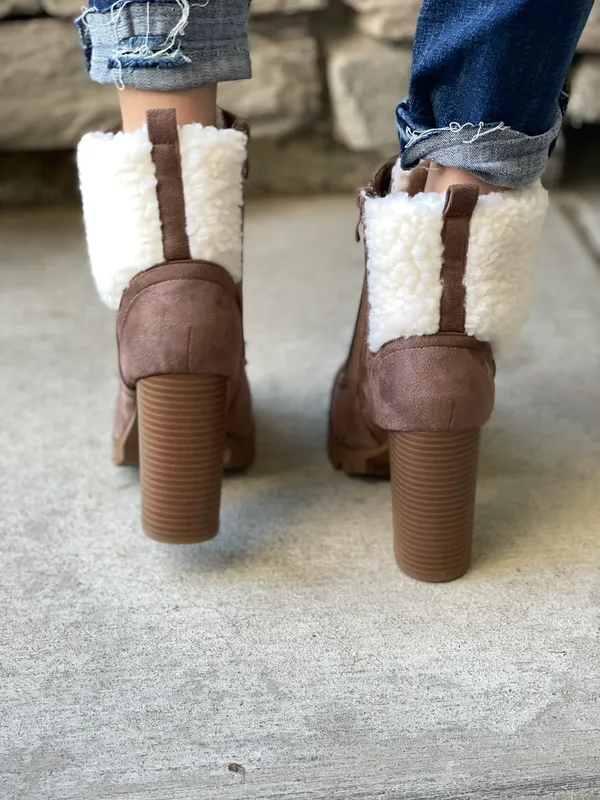 Top Moda Tan Sherpa Lug Sole Ankle Bootie - Image 4