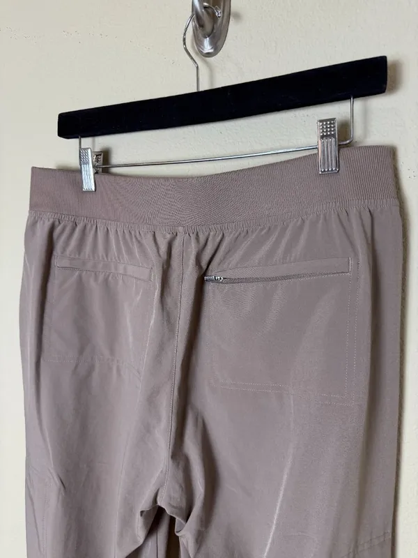 Athleta Brooklyn Women's Mid Rise Ankle Utility Pants Taupe Size 10 - Image 7