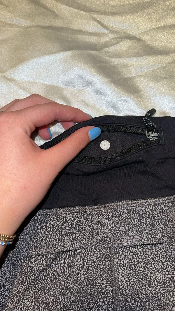 Lululemon Speed Up Shorts - Image 5