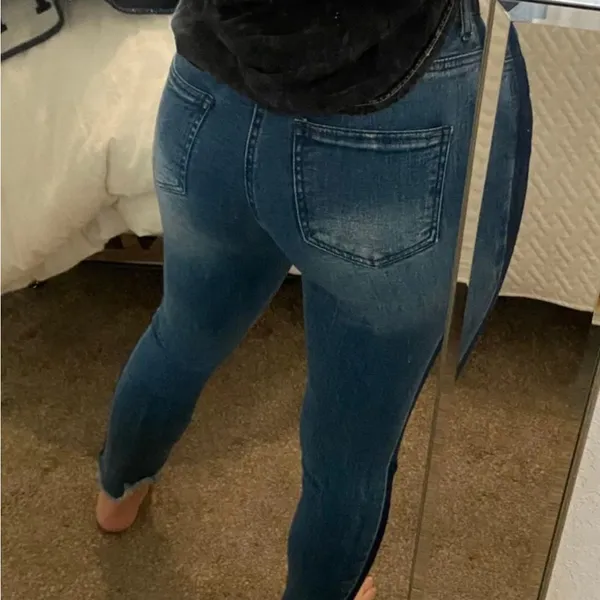 Black Label Women's Blue Jeans - Image 3