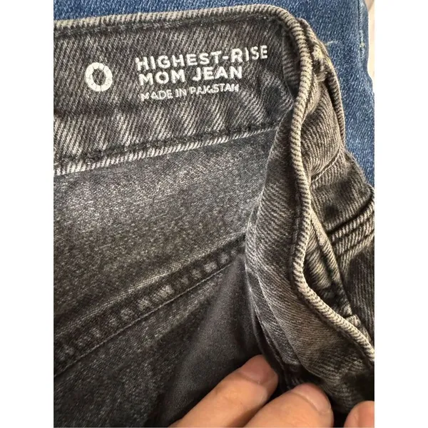 Arizona jeans Company HIGHEST-RISE MOM JEANS size 0 - Image 4