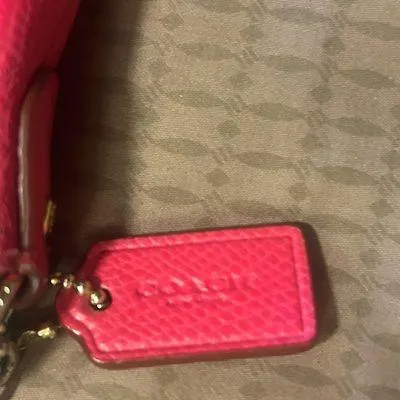 Coach Pink Leather Shoulder Bag - Image 2