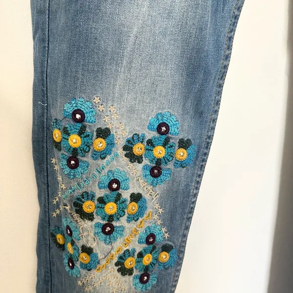 Desigual women's Ethnic stretch jeans floral Y2K 2000 embroidery boho hippie - Image 2