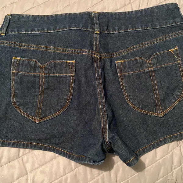 Old navy jean shorts - Image 2