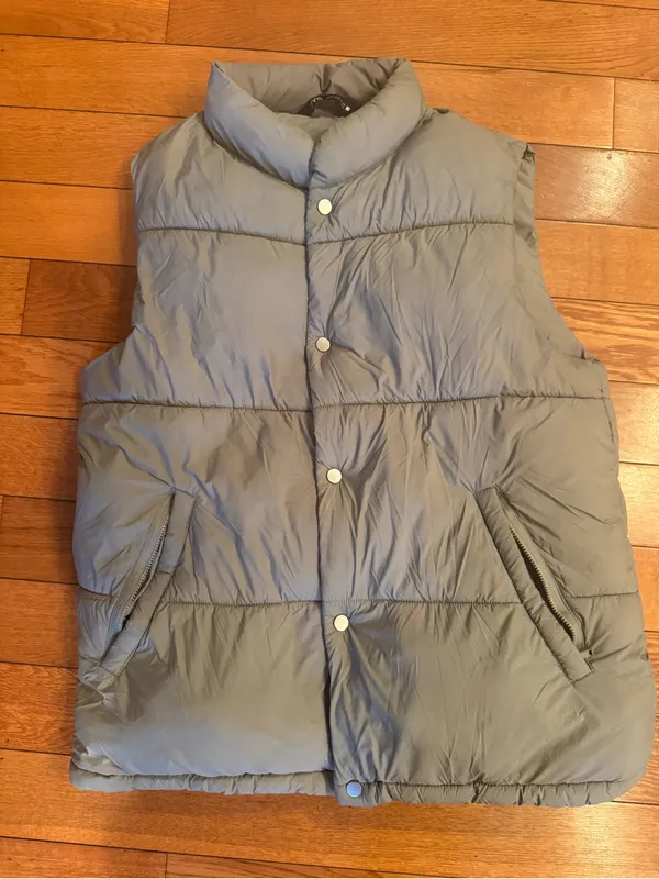 ZARA Gray Quilted Puffer Vest – Size M - Image 2