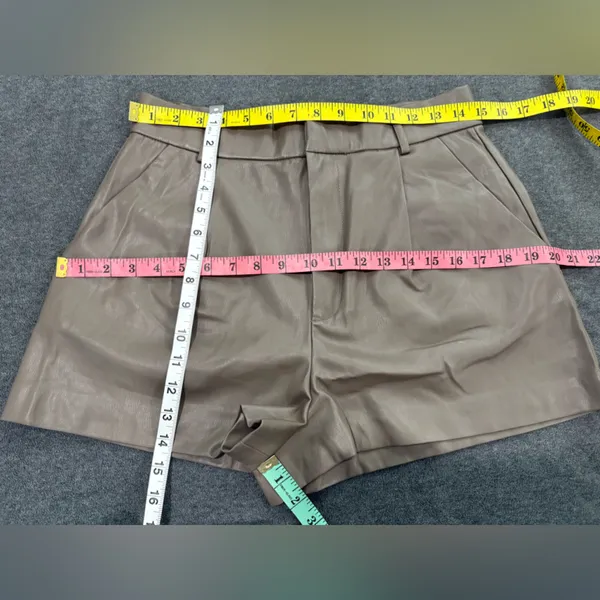 Zara High Waist Tan Shorts Size L - Image 3
