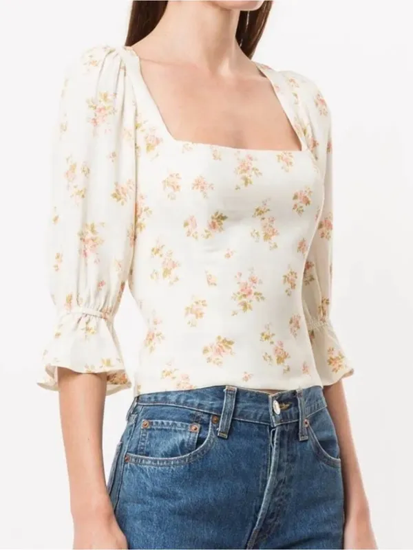 Reformation Ana Ruffled Floral Blouse in Mildred size 6 $148 - Image 2
