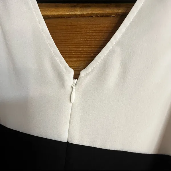 Victoria’s Secret White And Black‎ Dress Size 0 - Image 7