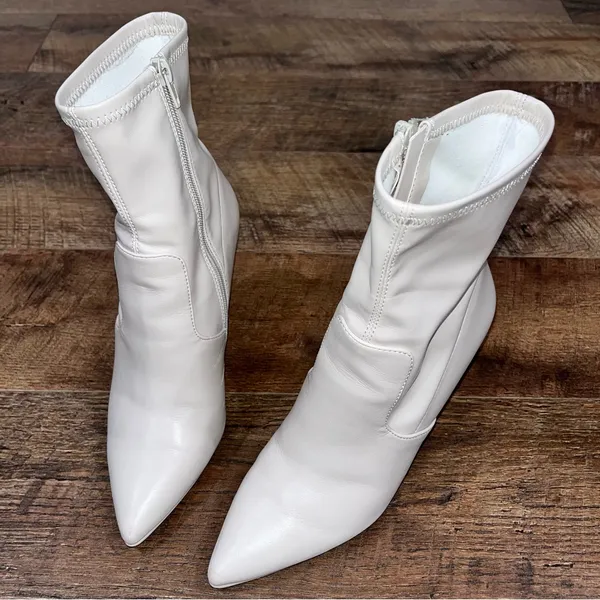 Steve Madden Elan Bootie in Creamy White - Image 3