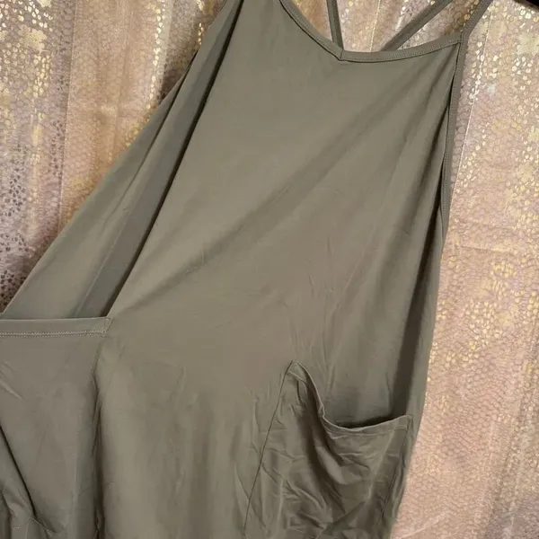 Halara Olive Green Ankle‎ Length Casual Loose Tapered Jumpsuit Med NWT - Image 3