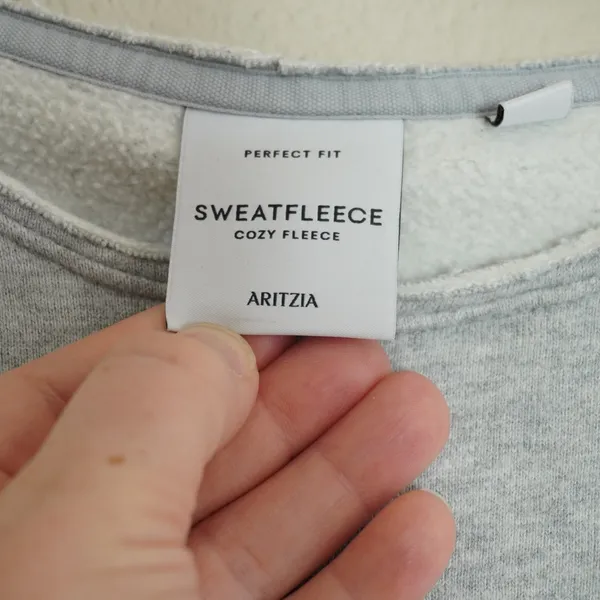 Aritzia Size XS Sweatfleece Cozy Fleece Perfect Fit Sweatshirt Heather Grey - Image 3