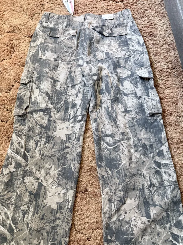 Camo Cargo Jeans Gray Size 31 - Image 2