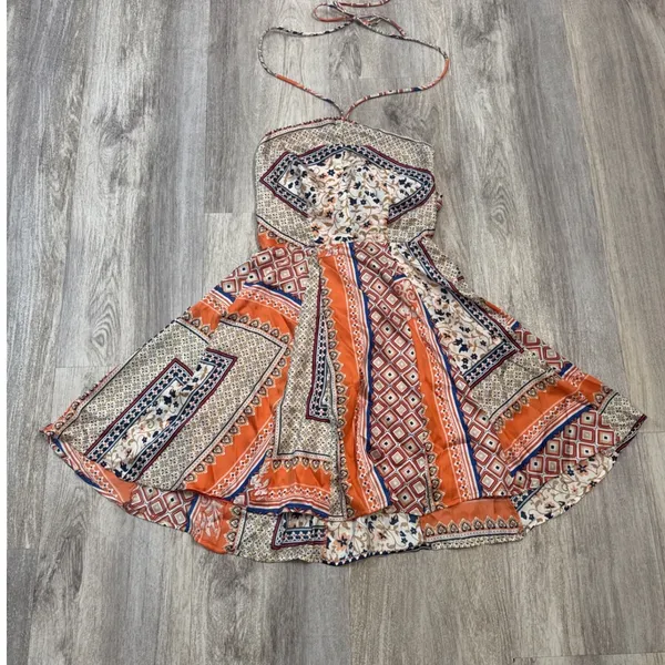 Lulus Forever Mesmerizing Orange Scarf Print Halter Mini Dress Open Back XS NEW‎ - Image 2