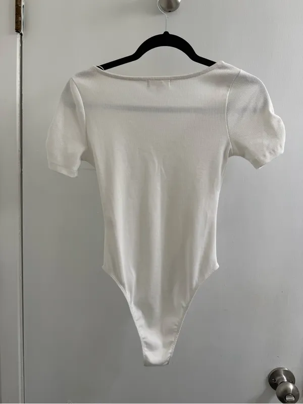 GB white bodysuit size small - Image 2