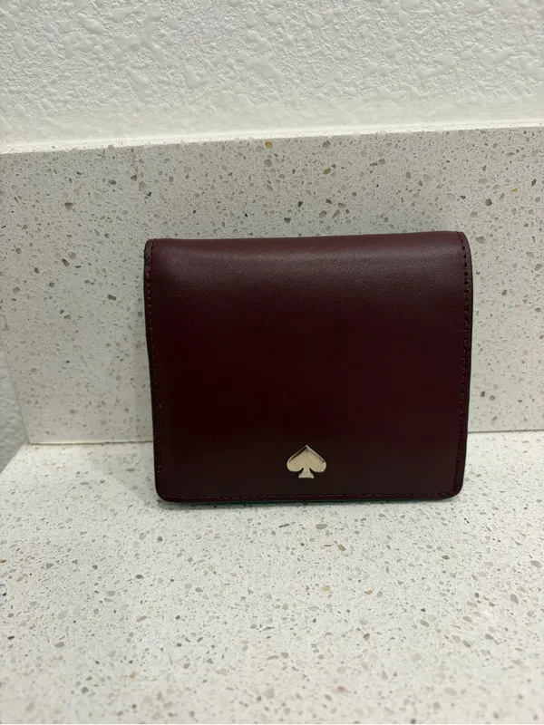 Kate Spade New York Nadine Bifold Wallet Merlot Maroon Leather Classic EUC - Image 3